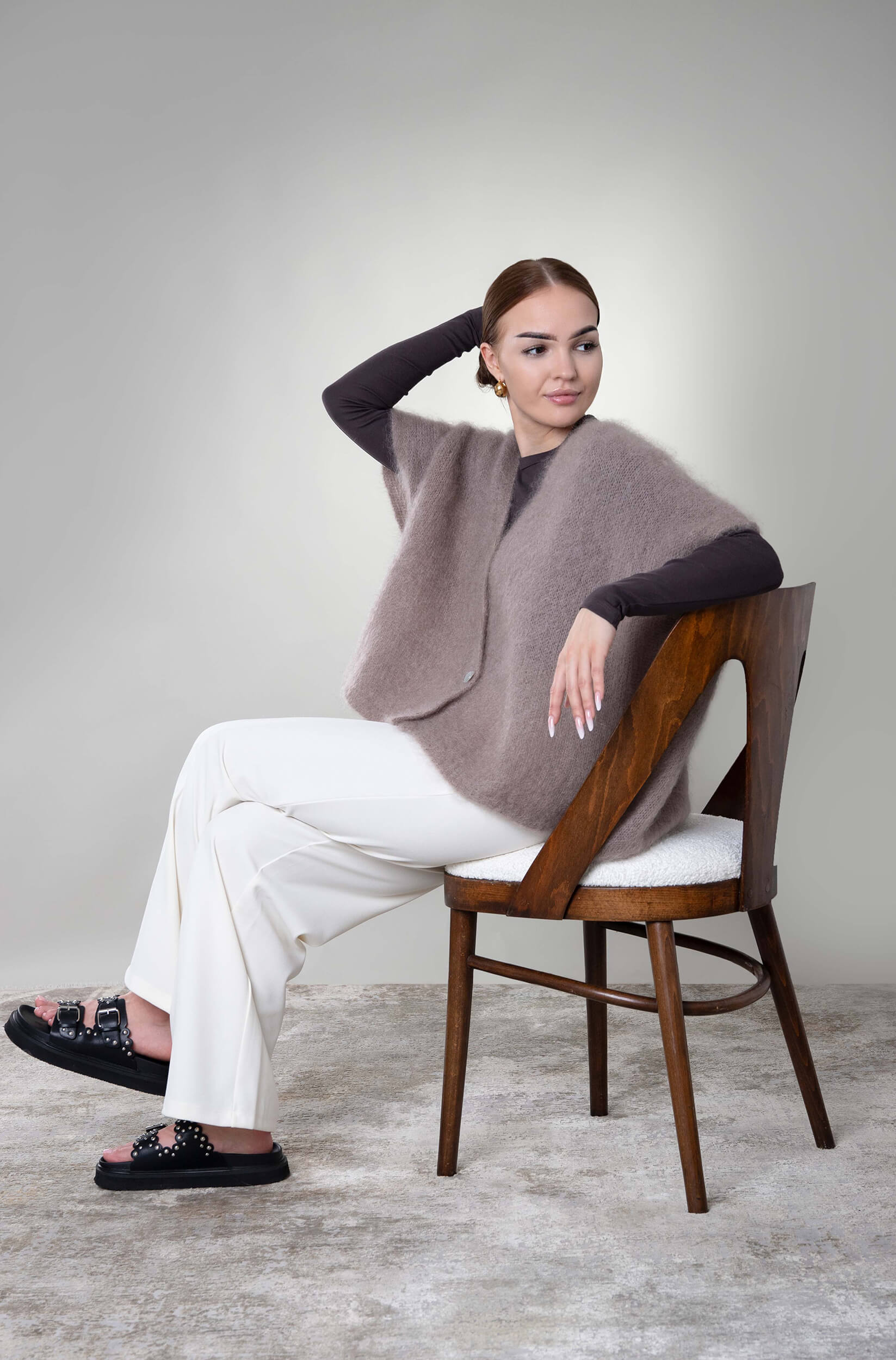 Kamizelka moherowa Enna - jasny brąz - obrazek 4