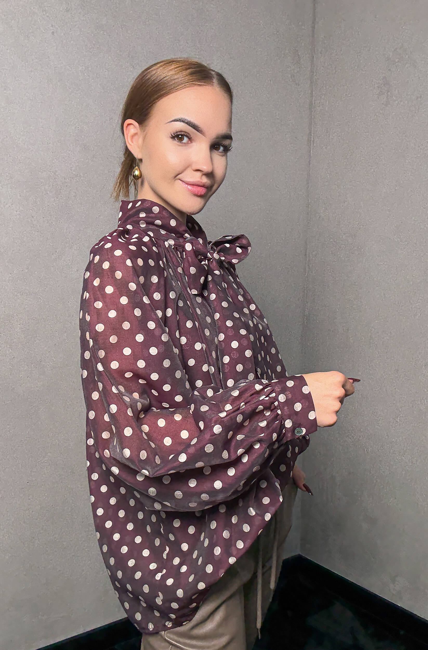 Koszula w groszek Oria - bordowa - obrazek 2