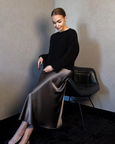 Sweter z wełny alpaki Ami - czarny