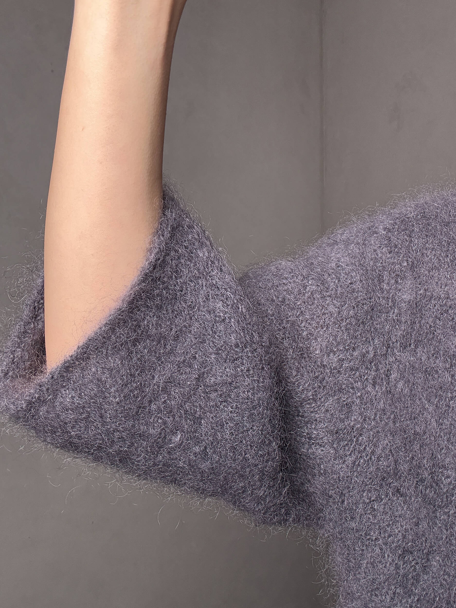 Sweter moherowy Luni - grafitowy - obrazek 4