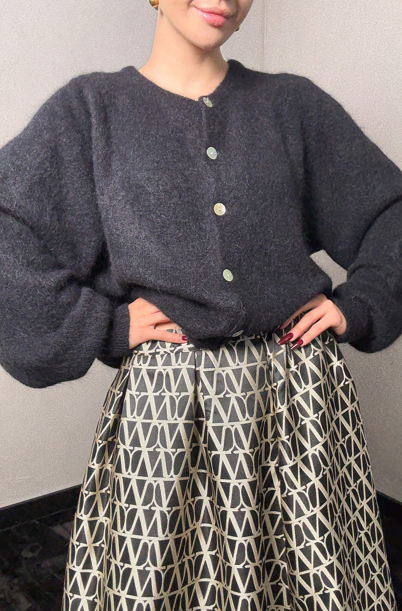 Spódnica Fara - black & beige geometric print - obrazek 3