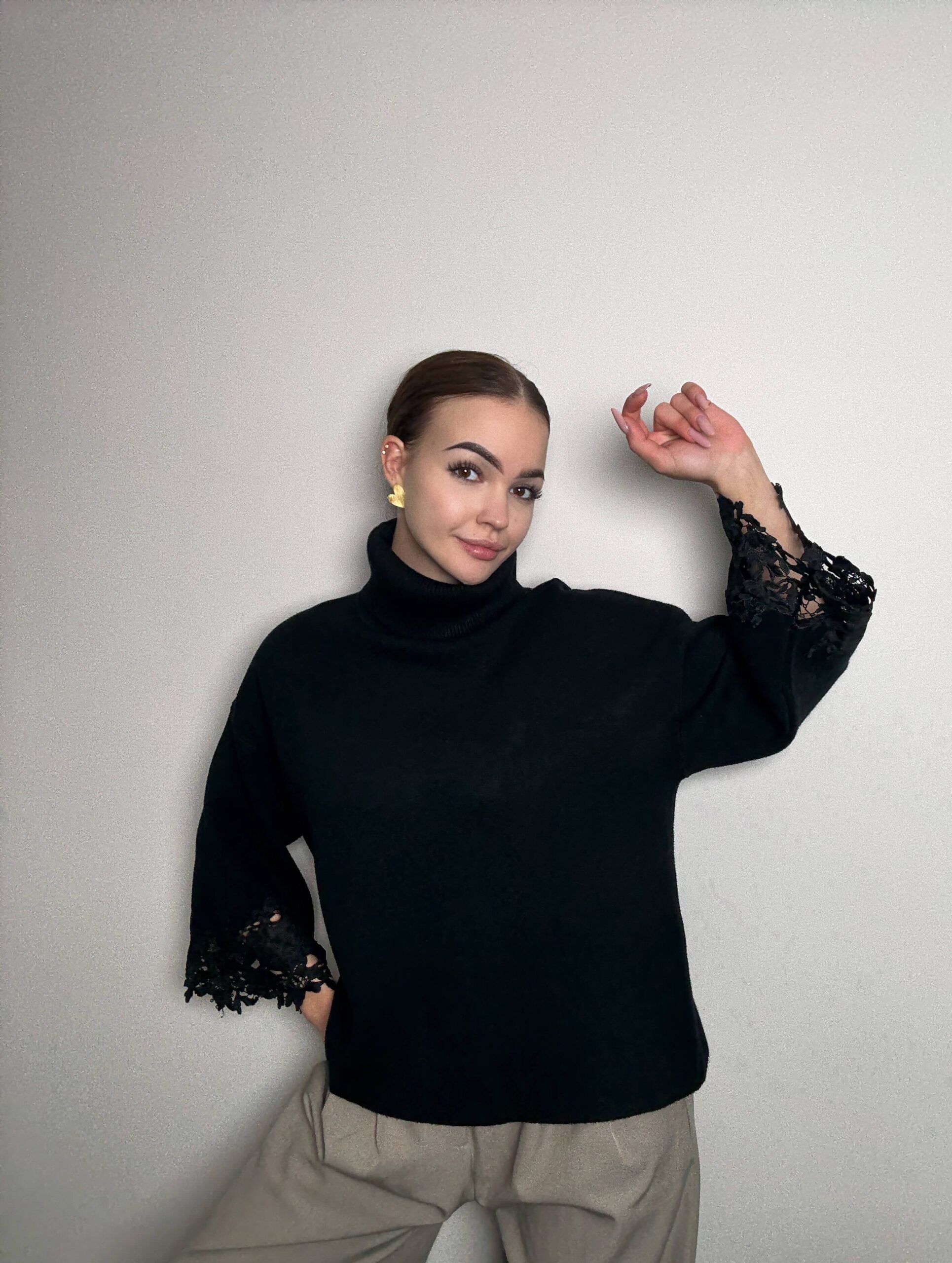 Golf z wiskozy Padwa - czarny - Image 4