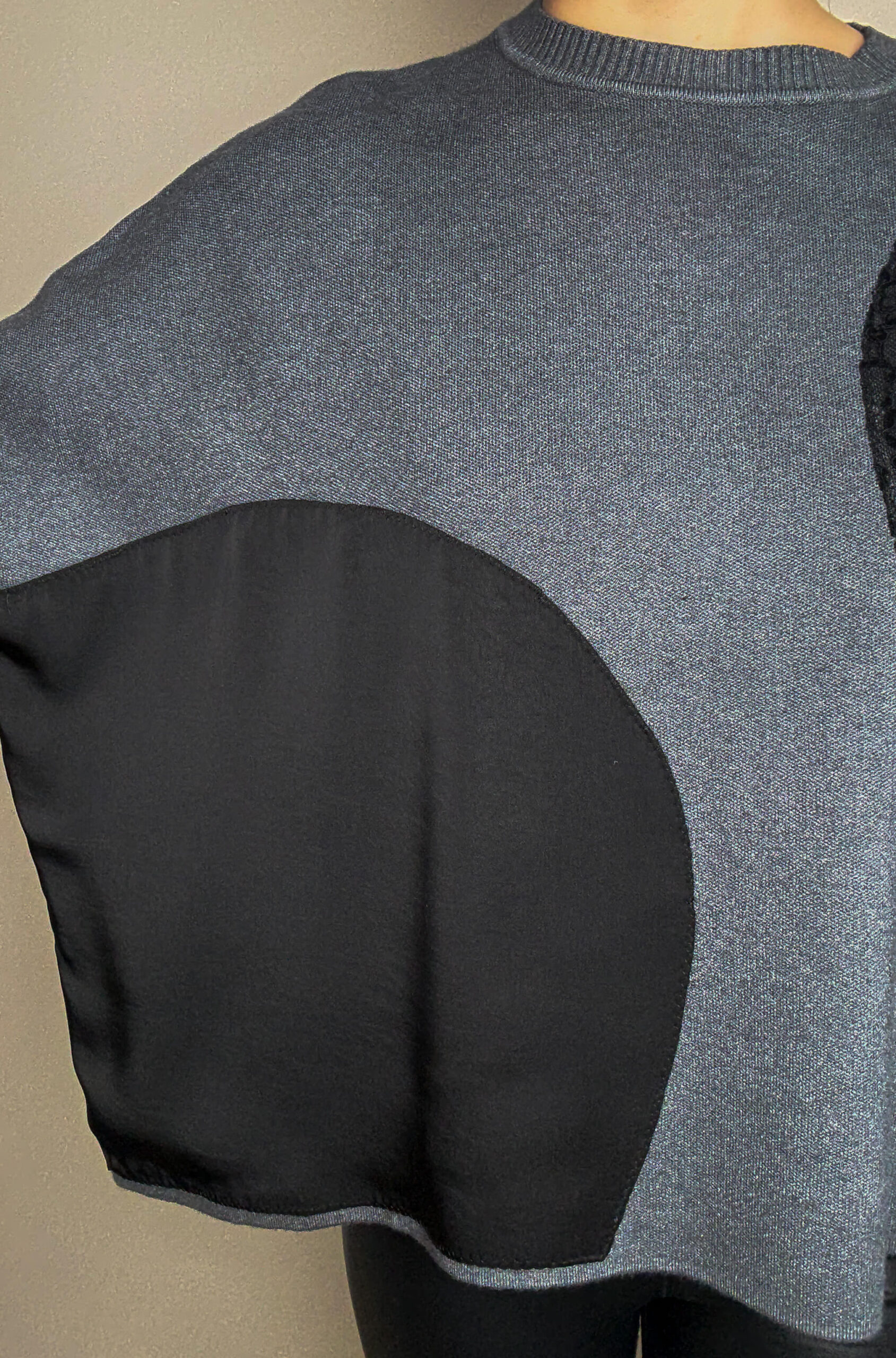 Sweter z wiskozy Amalfi - szary - Image 5